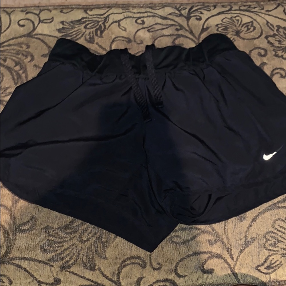 Women’s Nike Shorts Size YL